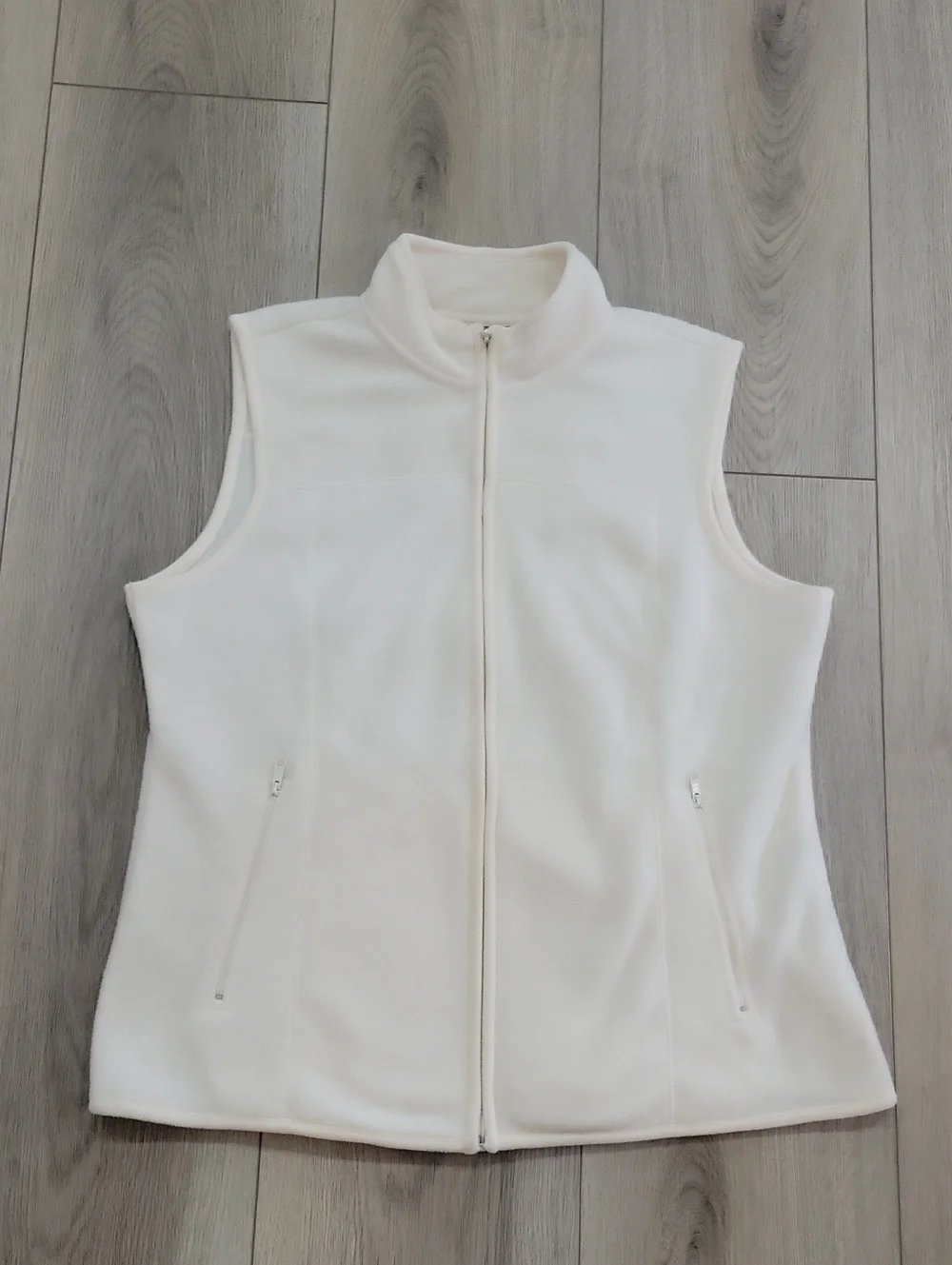 Style & Co. White Fleece Vest